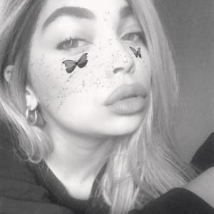 Meet your Posher, Annah